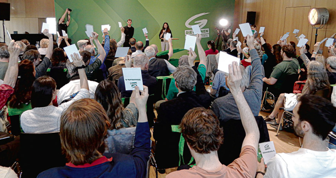 GRÜNE Wahl: Alarm-Ergebnis für Gebi Mair