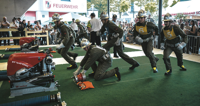 Feuerwehrsport & Großübung fordern Florianis