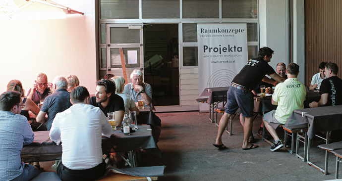 PROJEKTA: Vier Jahrzente Erfolgsgeschichte